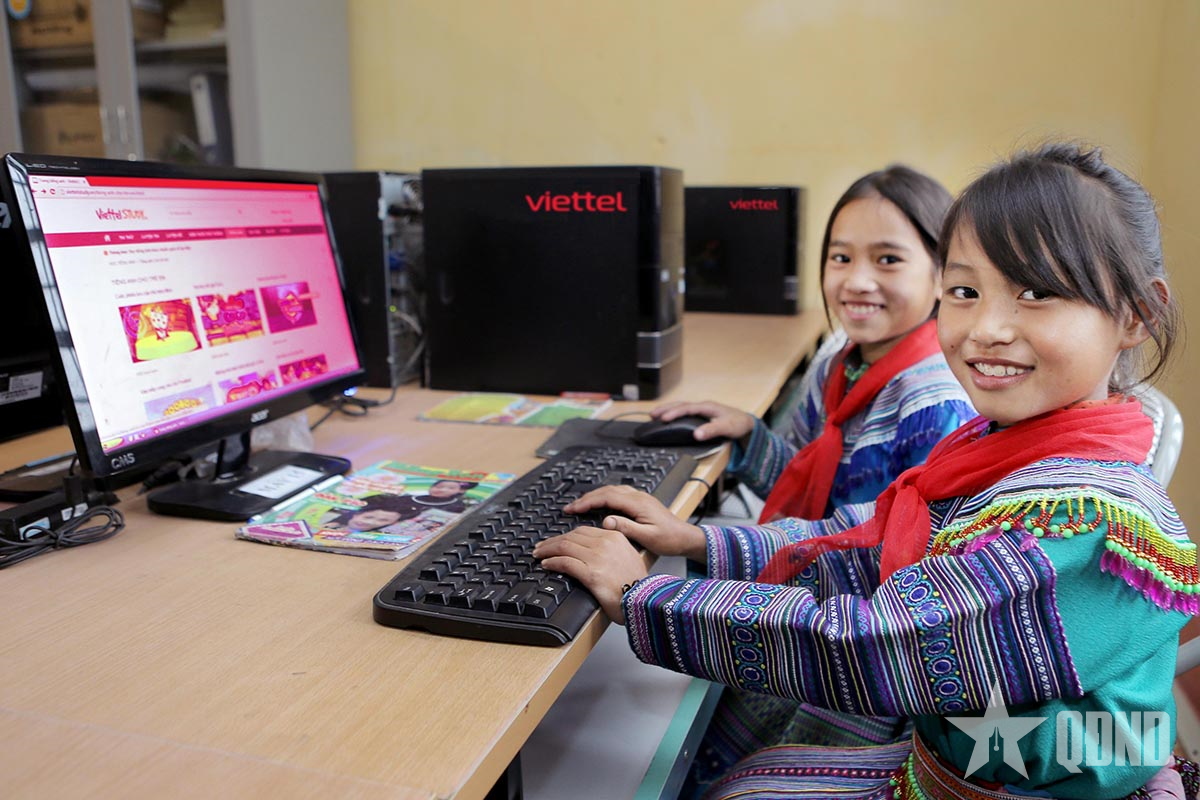 Viettel thắng lớn với hai giải thưởng quốc tế về phát triển bền vững